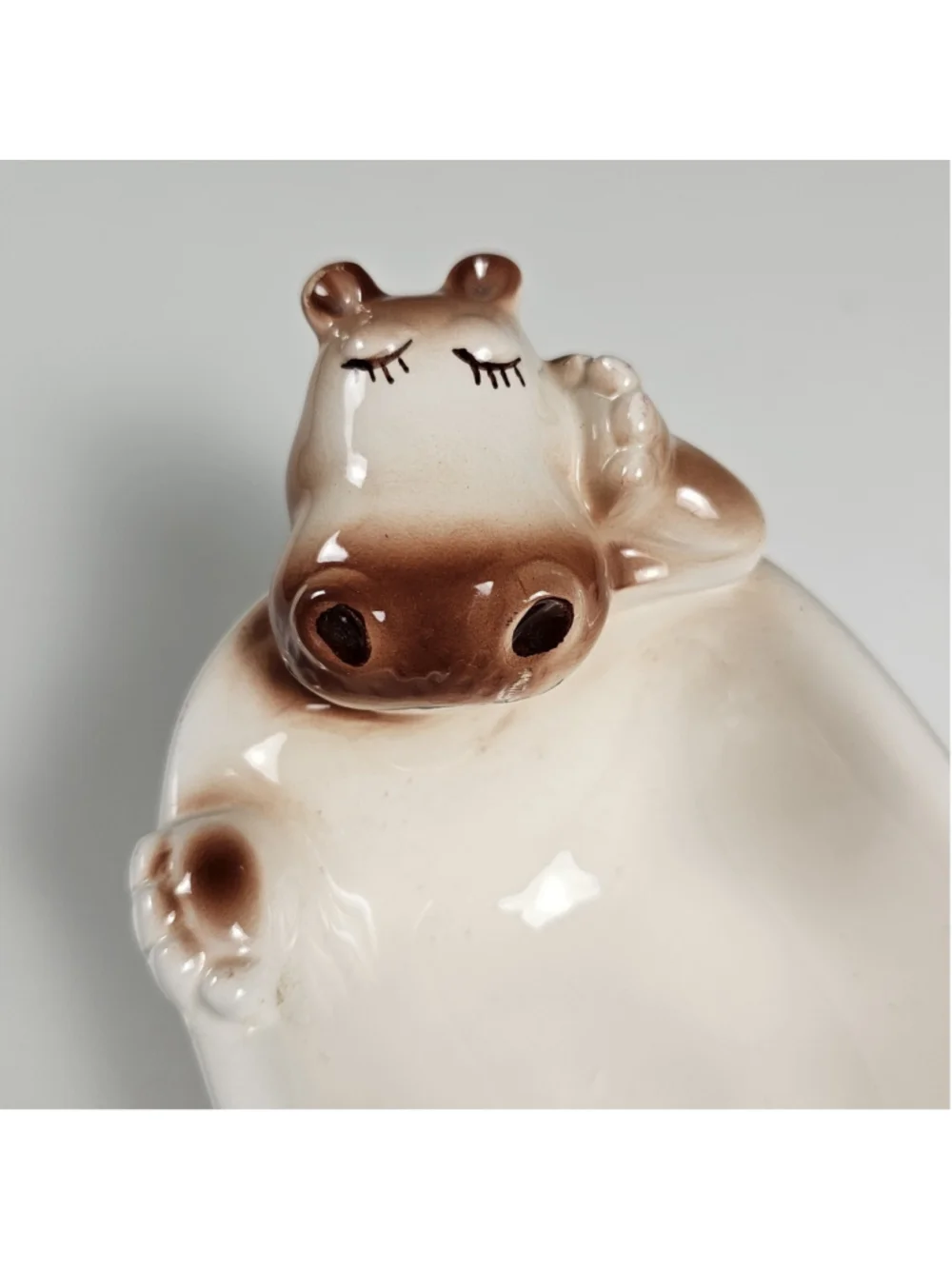 Vintage 1976 Seymour Mann Ceramic Hippo in Bathtub Soap Dish Sponge Holder